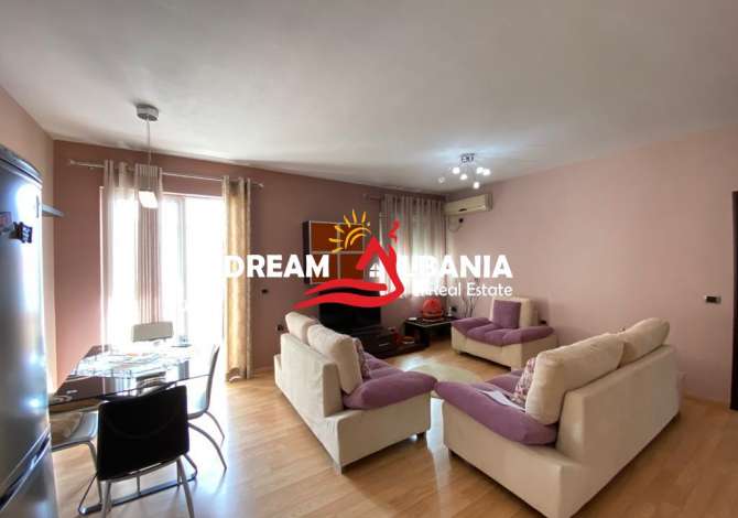 Shtepi ne shitje  ne Tirane, 2+1, Mobilimi E mobiluar, Pagesa 74,000  Euro.