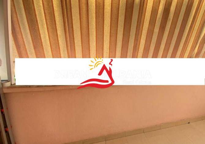 Shtepi ne shitje  ne Tirane, 2+1, Mobilimi E mobiluar, Pagesa 74,000  Euro.