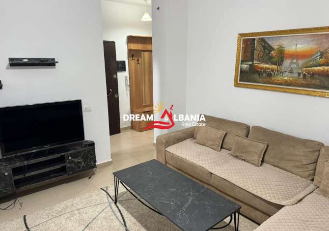 Shtepi me qera 1+1 ne Tirane - 450 Euro