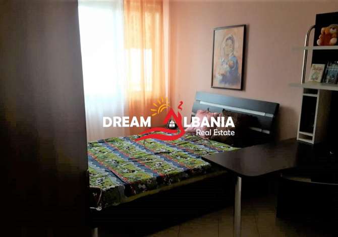 Shtepi me qera 2+1 ne Tirane - 400 Euro