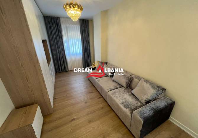 Shtepi me qera Apartament ne Tirane, 2+1, Mobilimi E mobiluar, Pagesa 620  Euro.