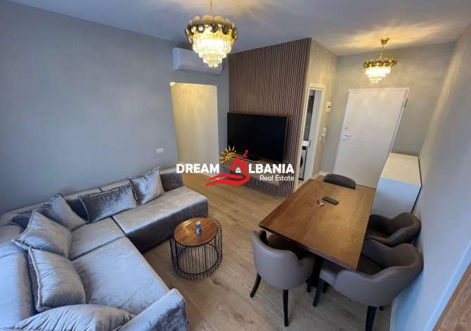 Shtepi me qera 2+1 ne Tirane - 620 Euro