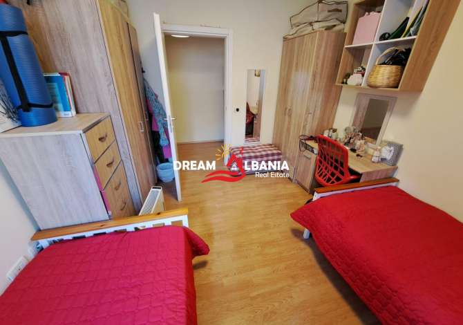 Shtepi ne shitje Apartament ne Tirane, 2+1, Mobilimi E mobiluar, Pagesa 170,000  Euro.