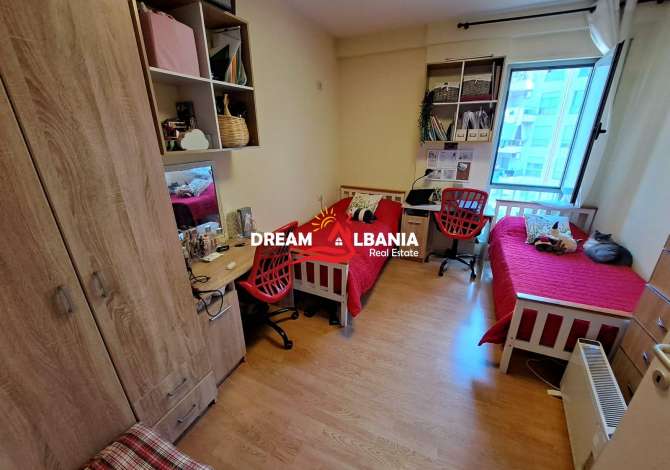 Shtepi ne shitje Apartament ne Tirane, 2+1, Mobilimi E mobiluar, Pagesa 170,000  Euro.