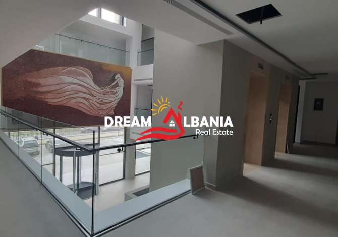 Godine biznesi me qera ne Autostraden Tirane-Durres, prane Billa Albania (ID 42611088)