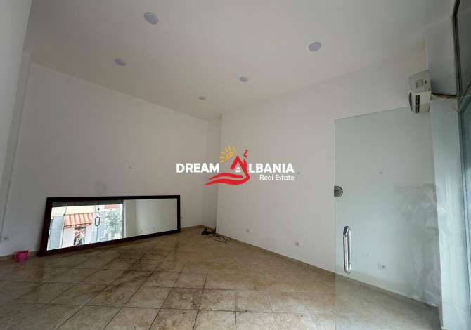 Ambient biznesi me qera 1+1 ne Tirane - 300 Euro