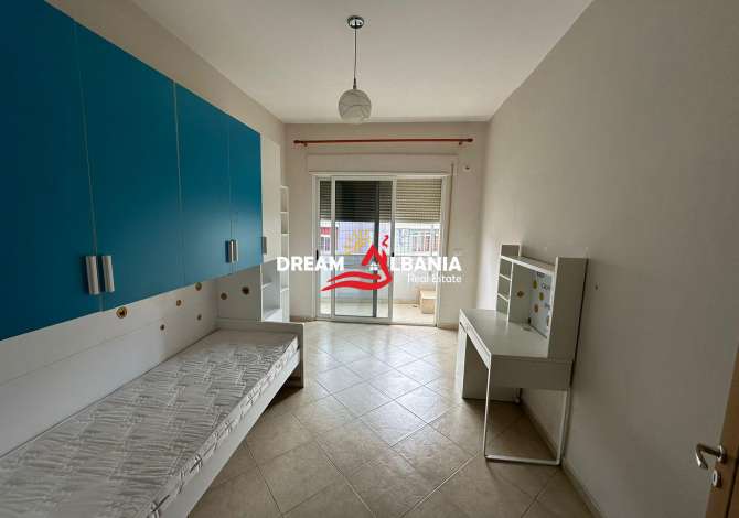 Shtepi me qera 3+1 ne Tirane - 700 Euro