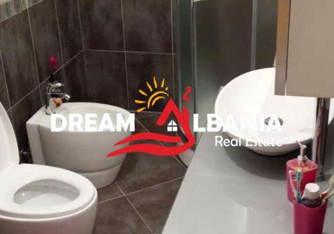 Shtepi ne shitje  ne Tirane, 2+1, Mobilimi E mobiluar, Pagesa 90,000  Euro.