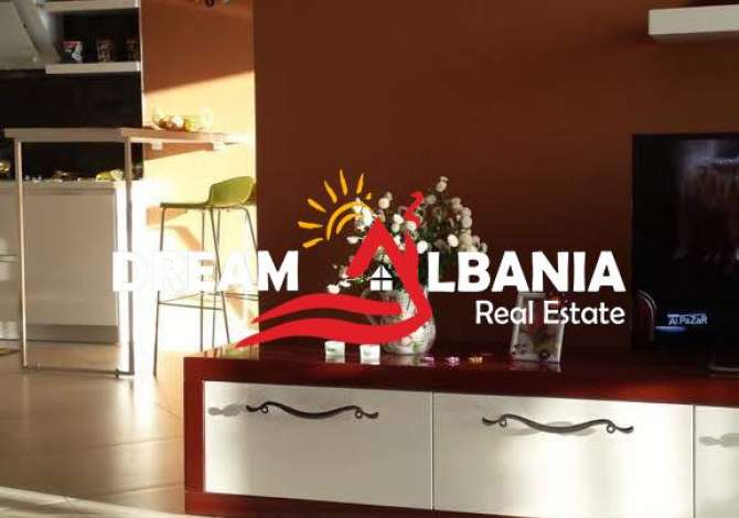 Shtepi ne shitje  ne Tirane, 2+1, Mobilimi E mobiluar, Pagesa 90,000  Euro.