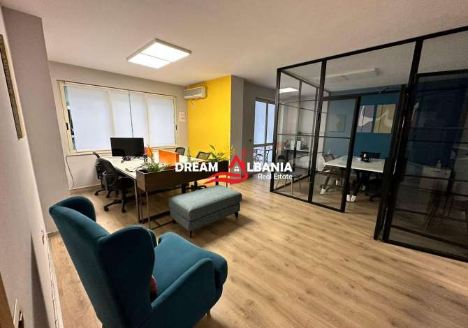 Ambient biznesi me qera 3+1 ne Tirane - 2,500 Euro