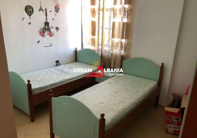 Shtepi me qera Apartament ne Tirane, 2+1, Mobilimi E mobiluar, Pagesa 400  Euro.