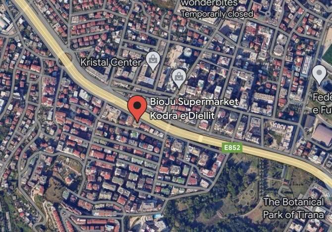 Ambient biznesi me qera 1+1 ne Tirane - 800 Euro