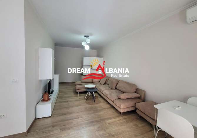 Shtepi ne shitje Apartament ne Tirane, 2+1, Mobilimi E mobiluar, Pagesa 215,000  Euro.