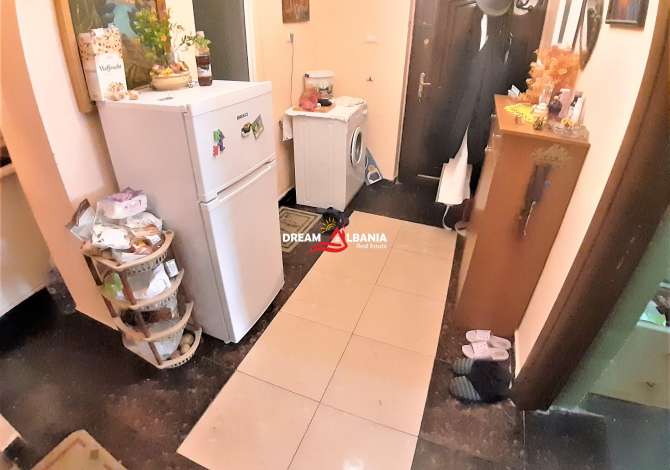 Shtepi ne shitje  ne Tirane, 4+1, Mobilimi Bosh, pa mobiluar, Pagesa 85,000  Euro.