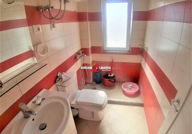 Shtepi ne shitje  ne Tirane, 1+1, Mobilimi E mobiluar, Pagesa 54,000  Euro.