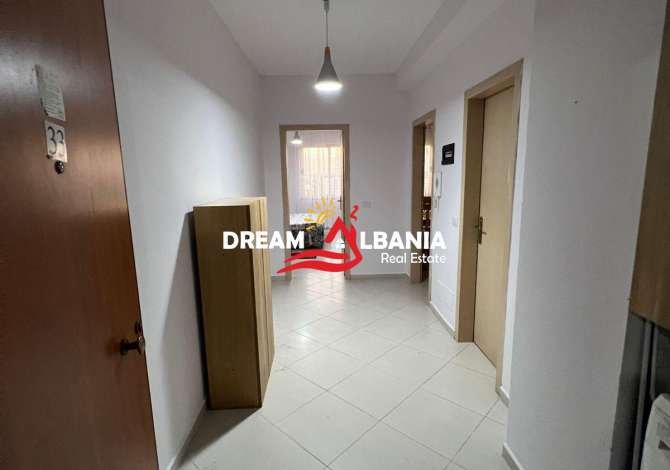 Shtepi ne shitje Apartament ne Tirane, 1+1, Mobilimi E mobiluar, Pagesa 96,000  Euro.