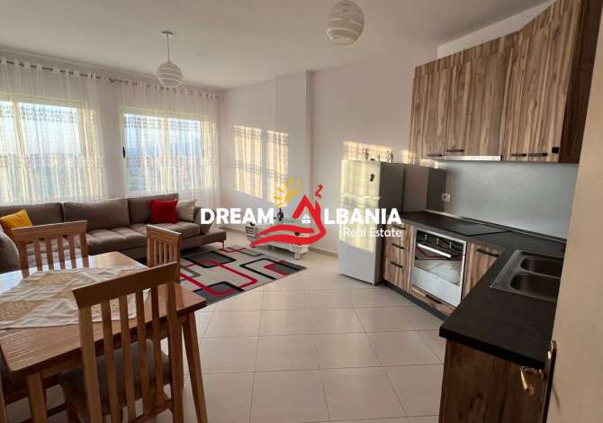 Shtepi ne shitje Apartament ne Tirane, 1+1, Mobilimi E mobiluar, Pagesa 96,000  Euro.