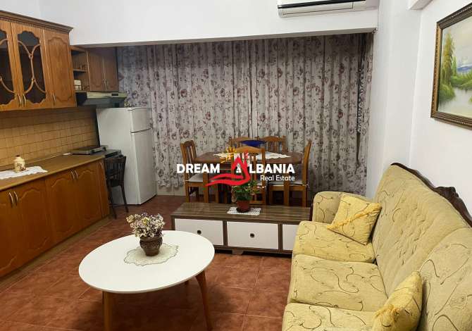 Shtepi me qera Apartament ne Tirane, 2+1, Mobilimi E mobiluar, Pagesa 420  Euro.