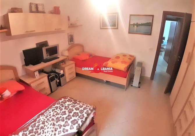 Shtepi ne shitje  ne Tirane, 2+1, Mobilimi E mobiluar, Pagesa 103,160  Euro.