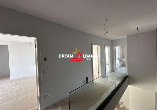 Shtepi me qera Vila Luksoze ne Tirane, 4+1, Mobilimi Bosh, pa mobiluar, Pagesa 3,500  Euro.