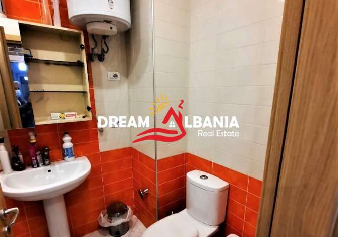 Shtepi me qera 2+1 ne Tirane - 380 Euro