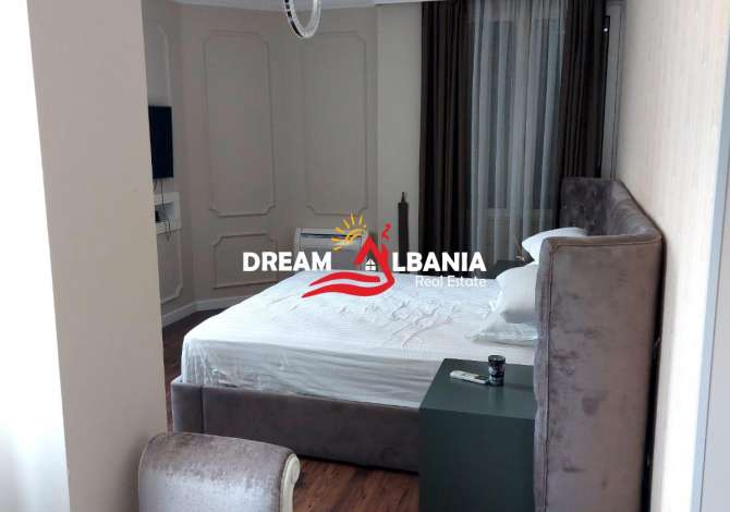 Shtepi ne shitje Duplex(shtepi me 2 kate) ne Tirane, 2+1, Mobilimi E mobiluar, Pagesa 560,000  Euro.