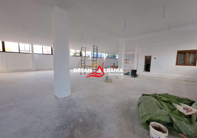 Ambient biznesi me qera 4+1 ne Tirane - 3,600 Euro