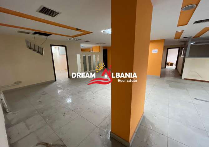 Business Property for Rent 3+1 in Tirana - 2,500 Euro