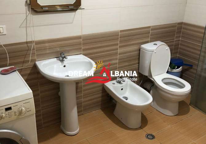 Shtepi ne shitje Apartament ne Tirane, 1+1, Mobilimi E mobiluar, Pagesa 100,000  Euro.