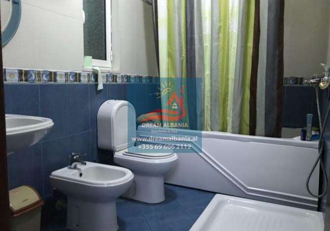 Shtepi me qera  ne Tirane, 2+1, Mobilimi E mobiluar, Pagesa 400  Euro.