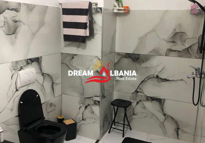 Shtepi ne shitje Apartament ne Tirane, 1+1, Mobilimi E mobiluar, Pagesa 97,000  Euro.