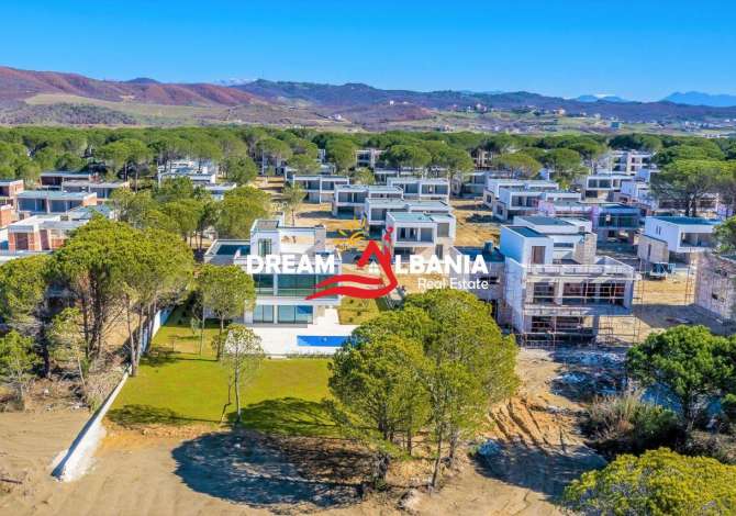 Shtepi ne shitje 2+1 ne Durres - 332,480 Euro