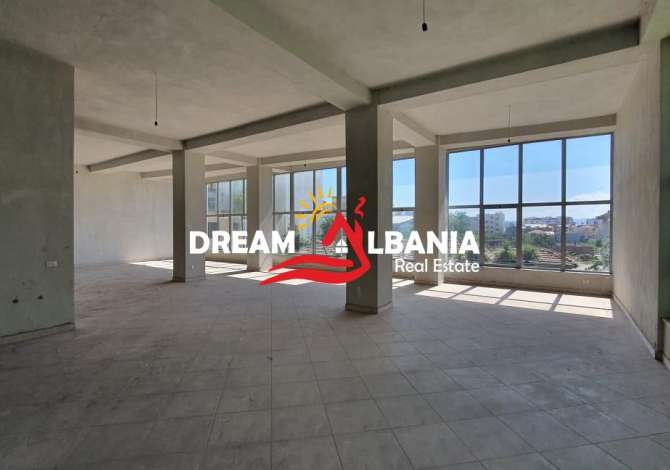 Ambient biznesi ne shitje 3+1 ne Tirane - 400,000 Euro