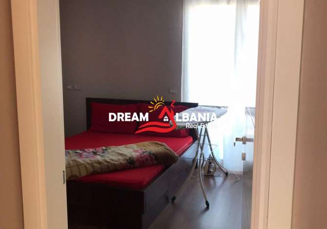 Shtepi ne shitje Apartament ne Tirane, 2+1, Mobilimi E mobiluar, Pagesa 103,000  Euro.