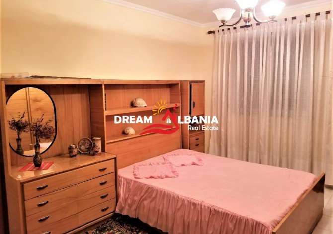 Shtepi ne shitje  ne Tirane, 2+1, Mobilimi E mobiluar, Pagesa 58,000  Euro.