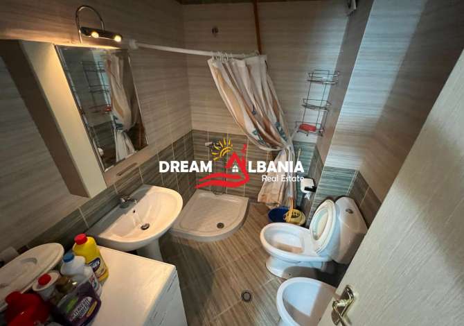 Shtepi ne shitje Apartament ne Tirane, 2+1, Mobilimi Bosh, pa mobiluar, Pagesa 108,000  Euro.