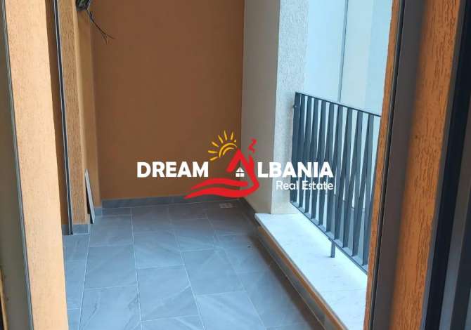 Ambient biznesi me qera 3+1 ne Tirane - 450 Euro