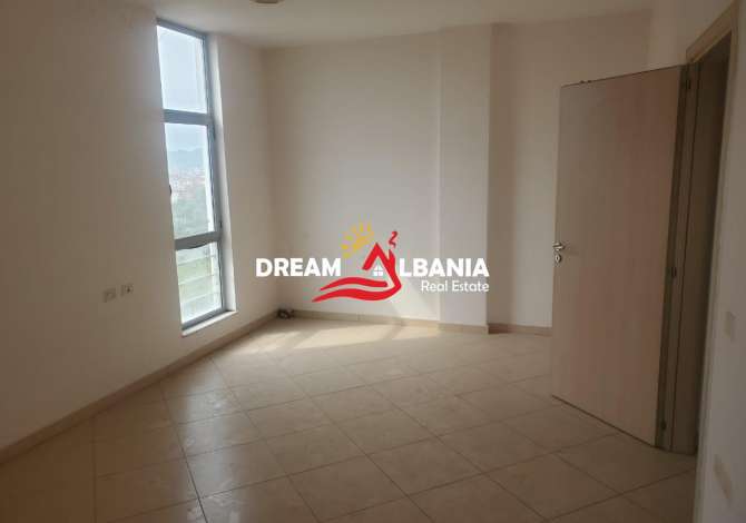 Shtepi ne shitje  ne Tirane, 2+1, Mobilimi Bosh, pa mobiluar, Pagesa 57,000  Euro.