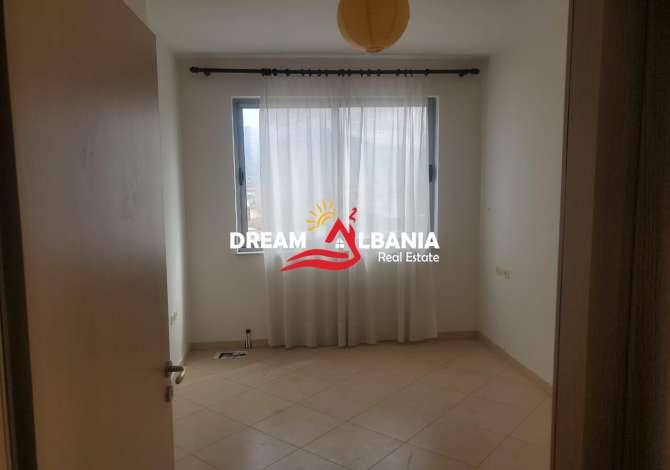 Shtepi ne shitje  ne Tirane, 2+1, Mobilimi Bosh, pa mobiluar, Pagesa 57,000  Euro.