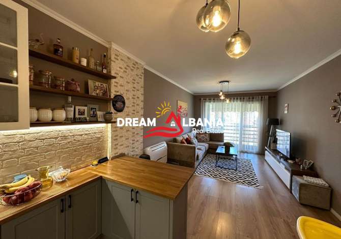 Shtepi ne shitje 2+1 ne Tirane - 165,000 Euro