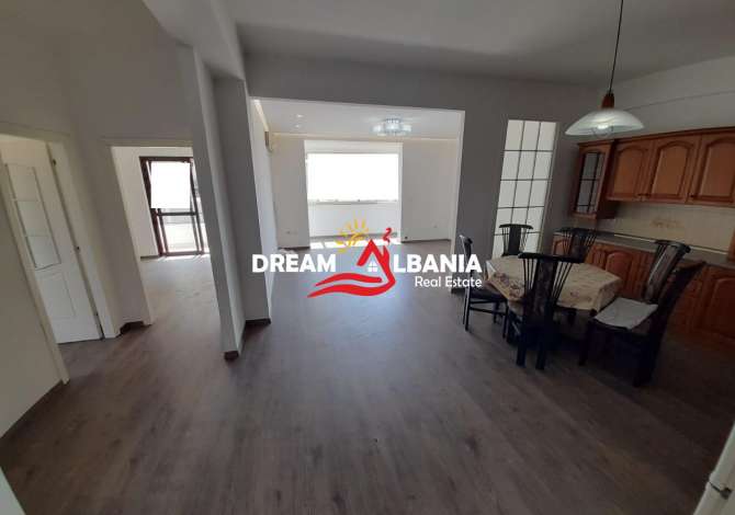 Shtepi ne shitje  ne Tirane, 2+1, Mobilimi Bosh, pa mobiluar, Pagesa 88,000  Euro.