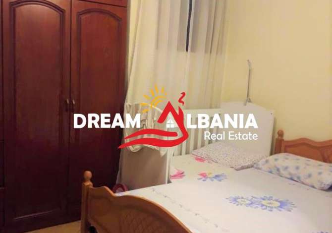 Shtepi ne shitje  ne Tirane, 2+1, Mobilimi E mobiluar, Pagesa 72,000  Euro.