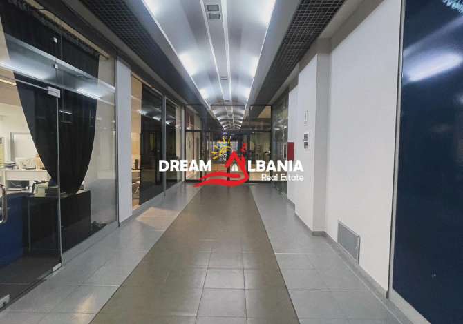 Jepet me qera ambient biznesi ne Xhamllik, tek ish Profarma (ID 42611124)