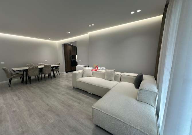 Shtepi me qera Vila Luksoze ne Tirane, 7+1, Mobilimi E mobiluar, Pagesa 3,000  Euro.