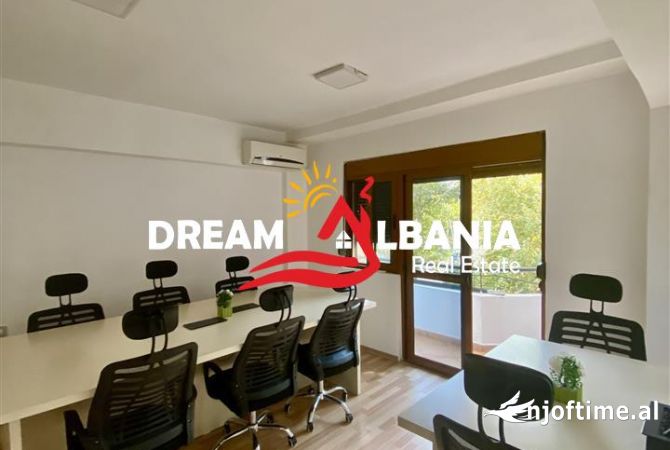 Ambient biznesi me qera 3+1 ne Tirane - 850 Euro