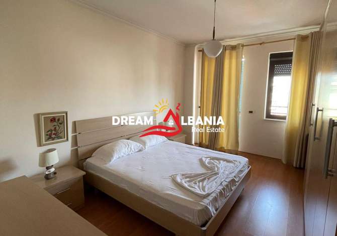 Shtepi me qera Apartament ne Tirane, 2+1, Mobilimi E mobiluar, Pagesa 800  Euro.