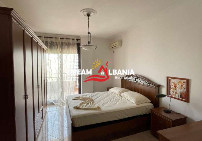 Shtepi me qera Apartament ne Tirane, 2+1, Mobilimi E mobiluar, Pagesa 800  Euro.