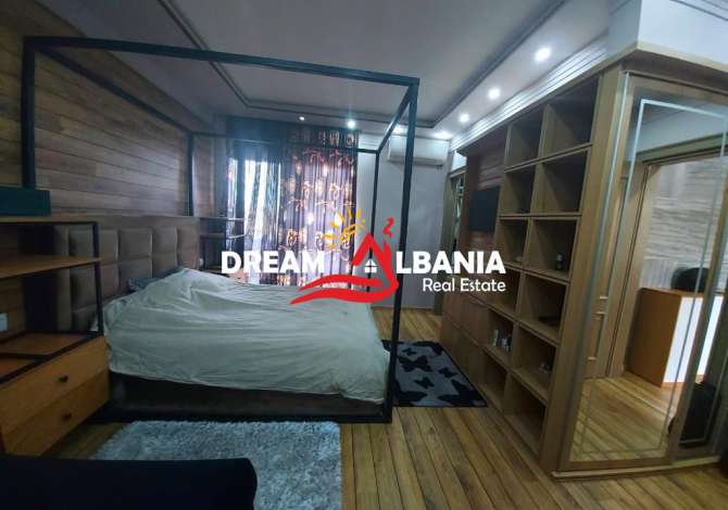 Shtepi me qera 1+1 ne Tirane - 1,200 Euro