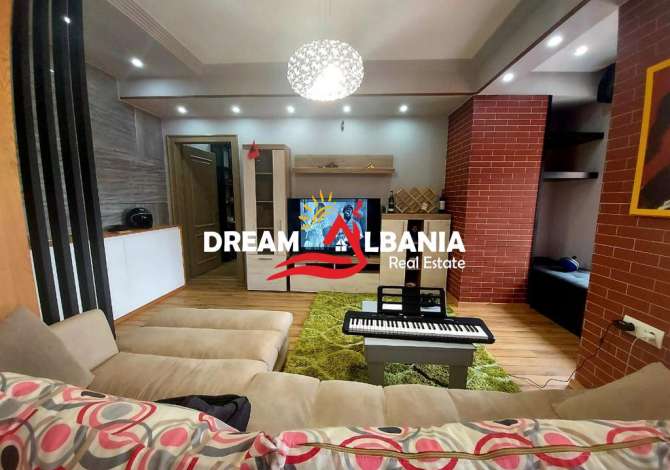 Shtepi me qera 1+1 ne Tirane - 1,200 Euro