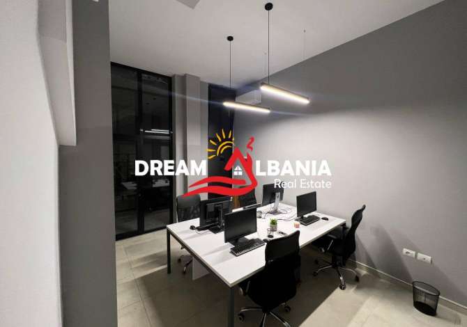 Ambient biznesi me qera 3+1 ne Tirane - 300 Euro